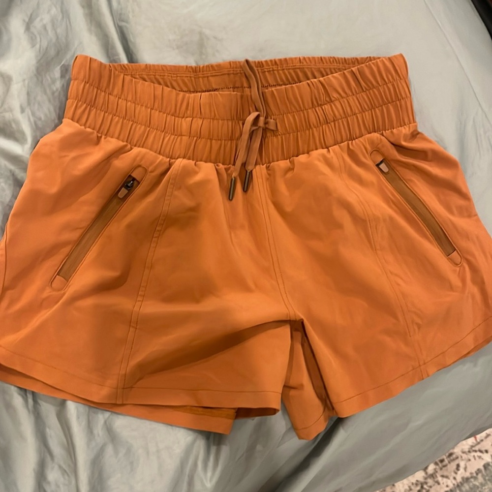 All in Motion active shorts